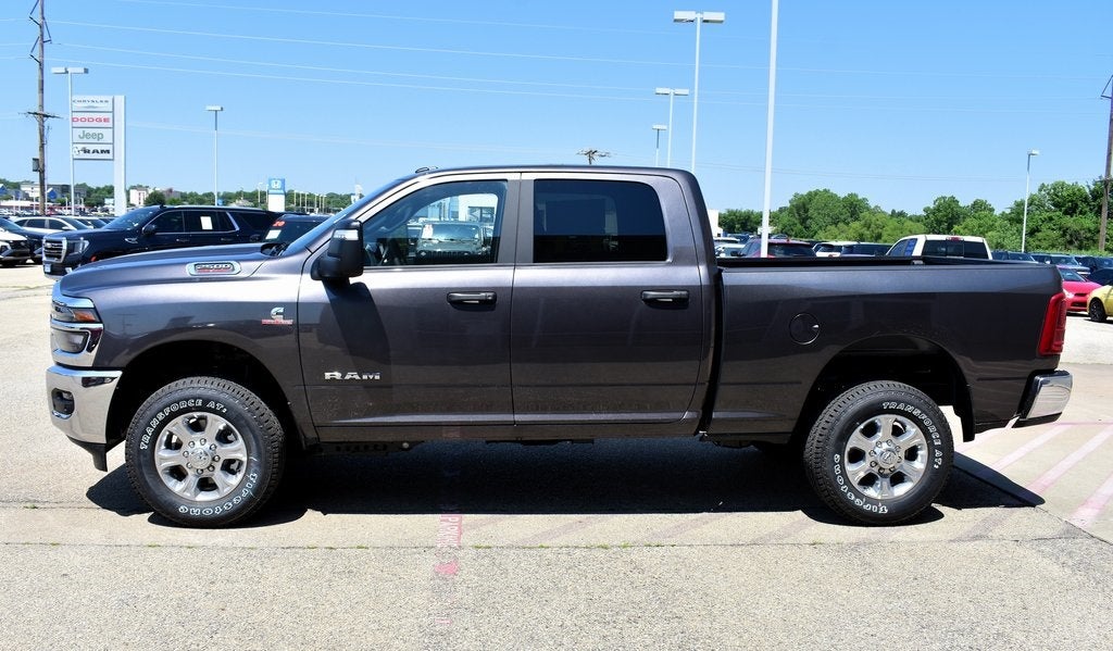 2025 RAM 2500 Big Horn Crew Cab 4x4 6'4" Box