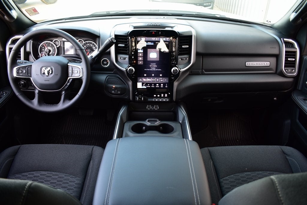 2026 RAM 2500 Big Horn Crew Cab 4x4 Night Edition