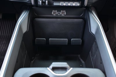 2026 RAM 2500 Big Horn Crew Cab 4x4 Night Edition