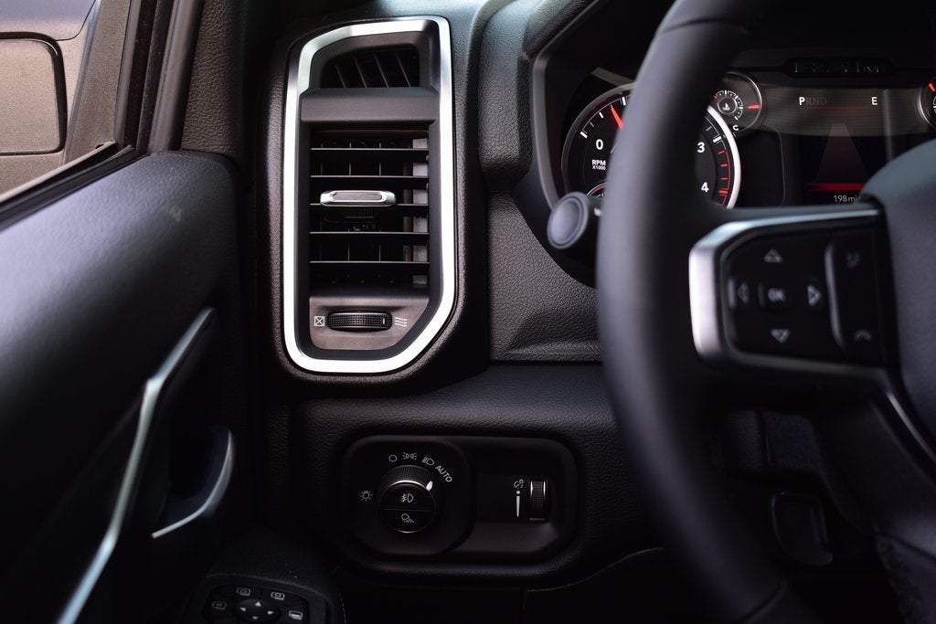 2026 RAM 2500 Big Horn Crew Cab 4x4 Night Edition