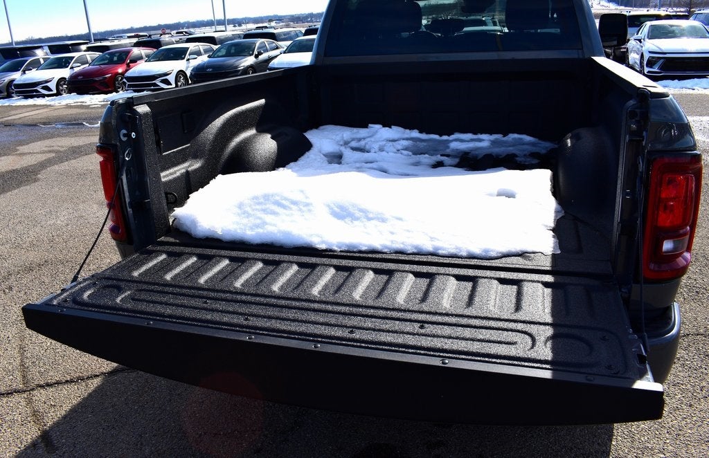 2026 RAM 2500 Big Horn Crew Cab 4x4 Night Edition