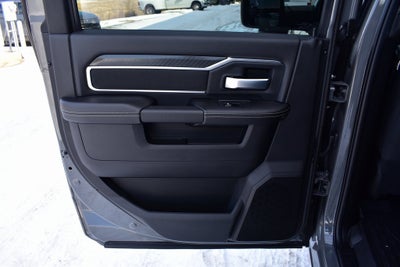 2026 RAM 2500 Big Horn Crew Cab 4x4 Night Edition