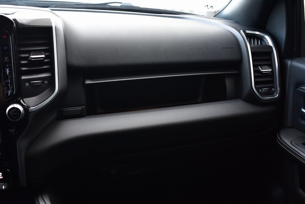 2026 RAM 2500 Big Horn Crew Cab 4x4 Night Edition