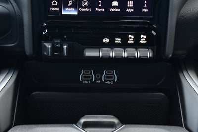 2026 RAM 2500 Big Horn Crew Cab 4x4 Night Edition