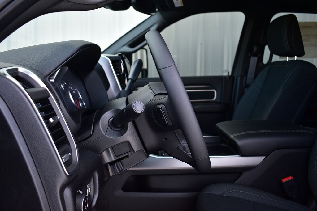 2026 RAM 2500 Big Horn Crew Cab 4x4 Night Edition