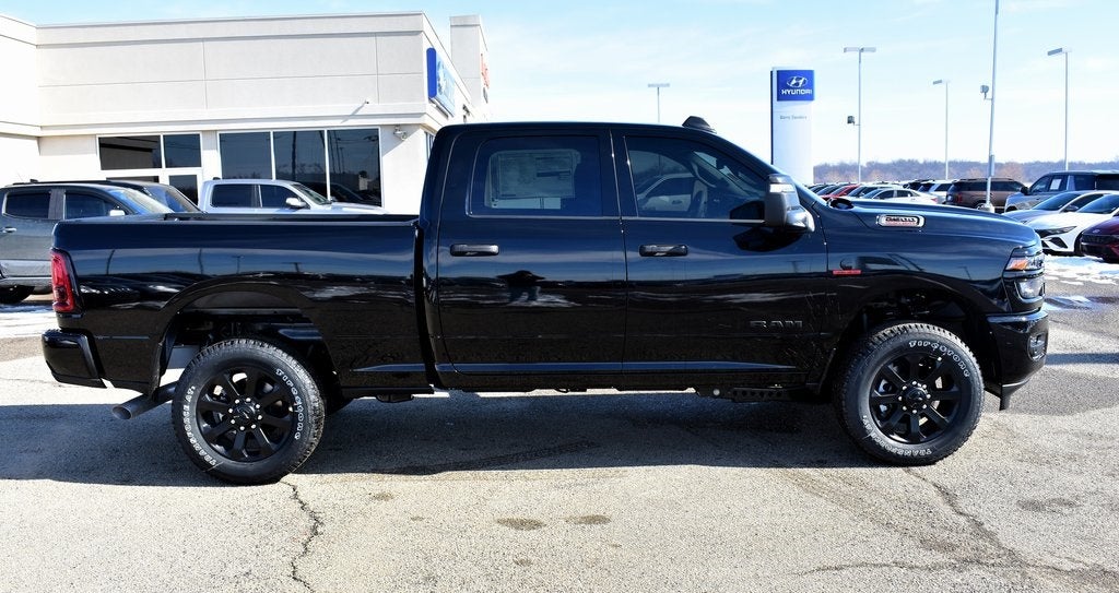 2026 RAM 2500 Big Horn Crew Cab 4x4 Night Edition