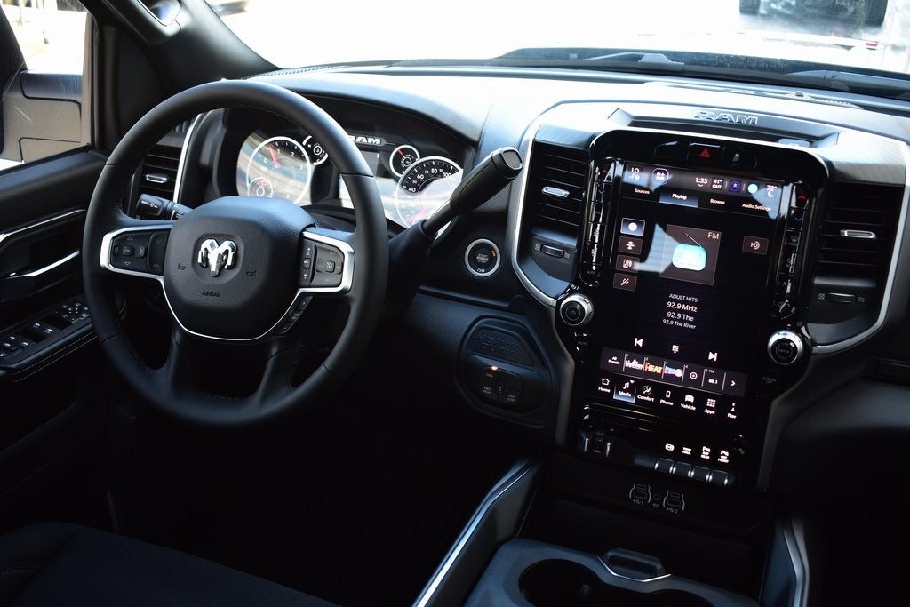 2026 RAM 2500 Big Horn Crew Cab 4x4 Night Edition