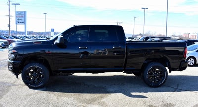 2026 RAM 2500 Big Horn Crew Cab 4x4 Night Edition