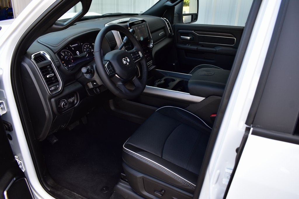 2026 RAM 2500 Laramie Night Crew Cab 4x4 6'4" Box