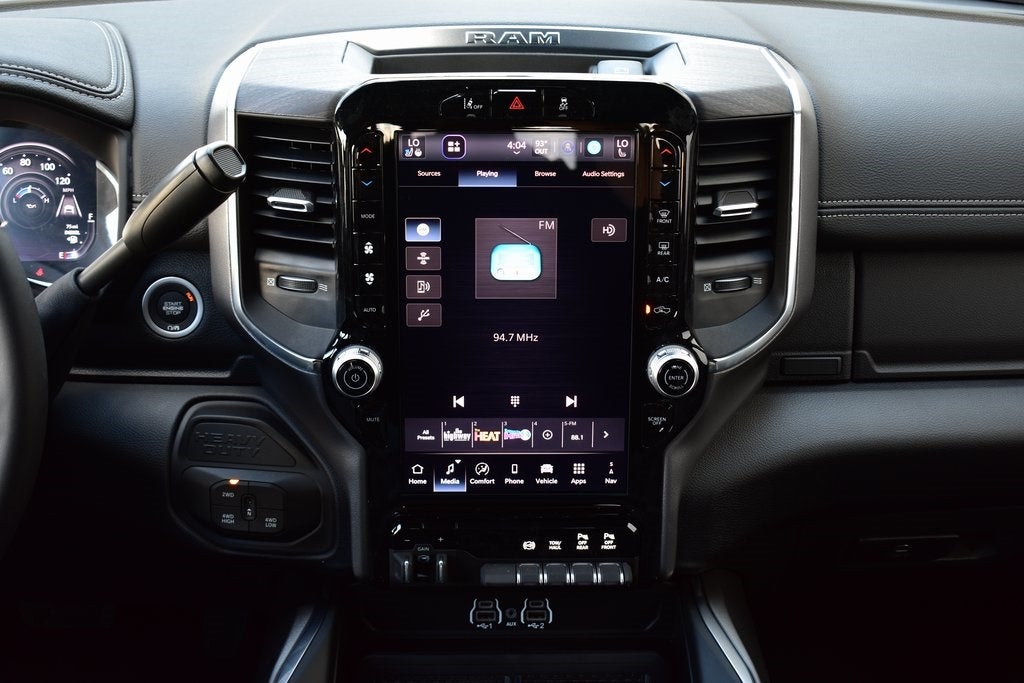 2026 RAM 2500 Laramie Night Crew Cab 4x4 6'4" Box