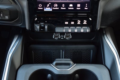 2026 RAM 2500 Laramie Night Crew Cab 4x4 6'4" Box