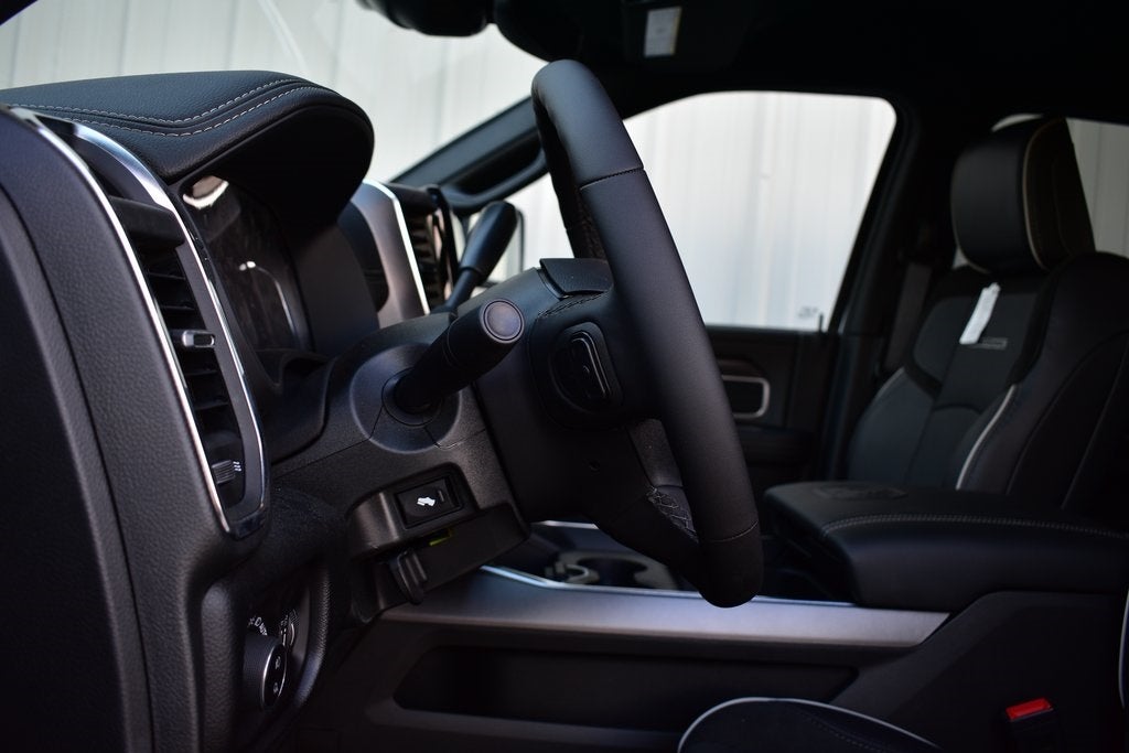 2026 RAM 2500 Laramie Night Crew Cab 4x4 6'4" Box