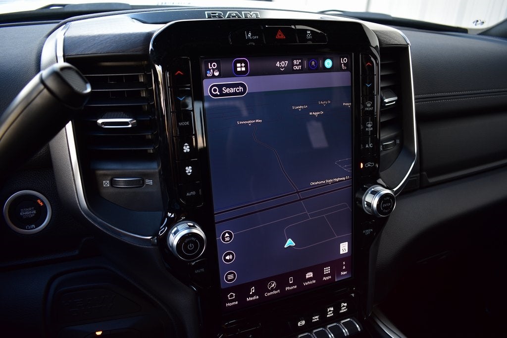 2026 RAM 2500 Laramie Night Crew Cab 4x4 6'4" Box