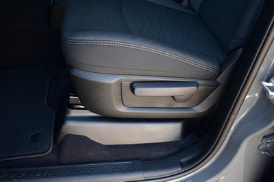 2026 RAM 3500 Tradesman Crew Cab 4x4 Long Box DRW