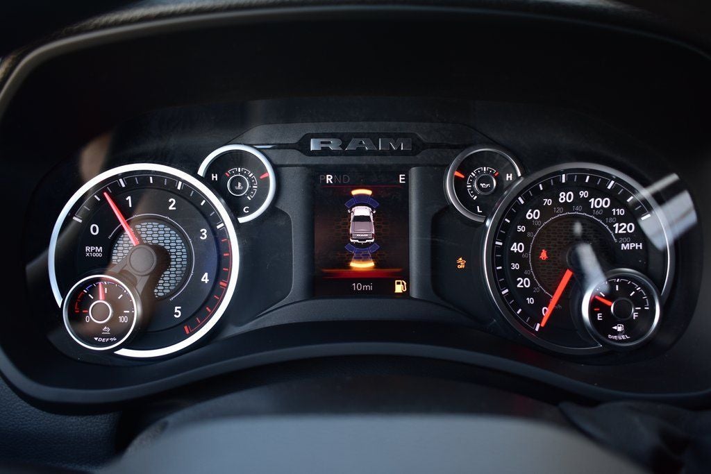 2026 RAM 3500 Tradesman Crew Cab 4x4 Long Box DRW