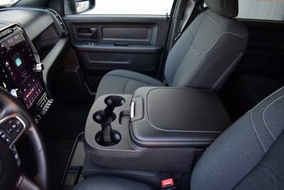 2026 RAM 3500 Tradesman Crew Cab 4x4 Long Box DRW