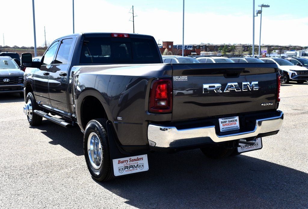 2026 RAM 3500 Tradesman Crew Cab 4x4 Long Box DRW