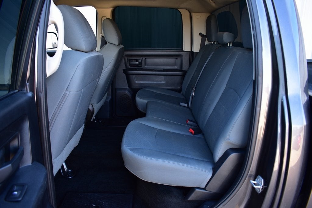 2015 RAM 2500 Tradesman Crew Cab 4x4