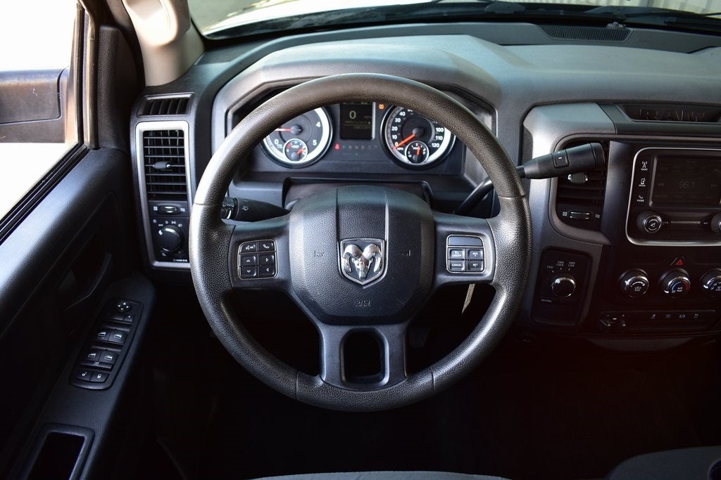 2015 RAM 2500 Tradesman Crew Cab 4x4