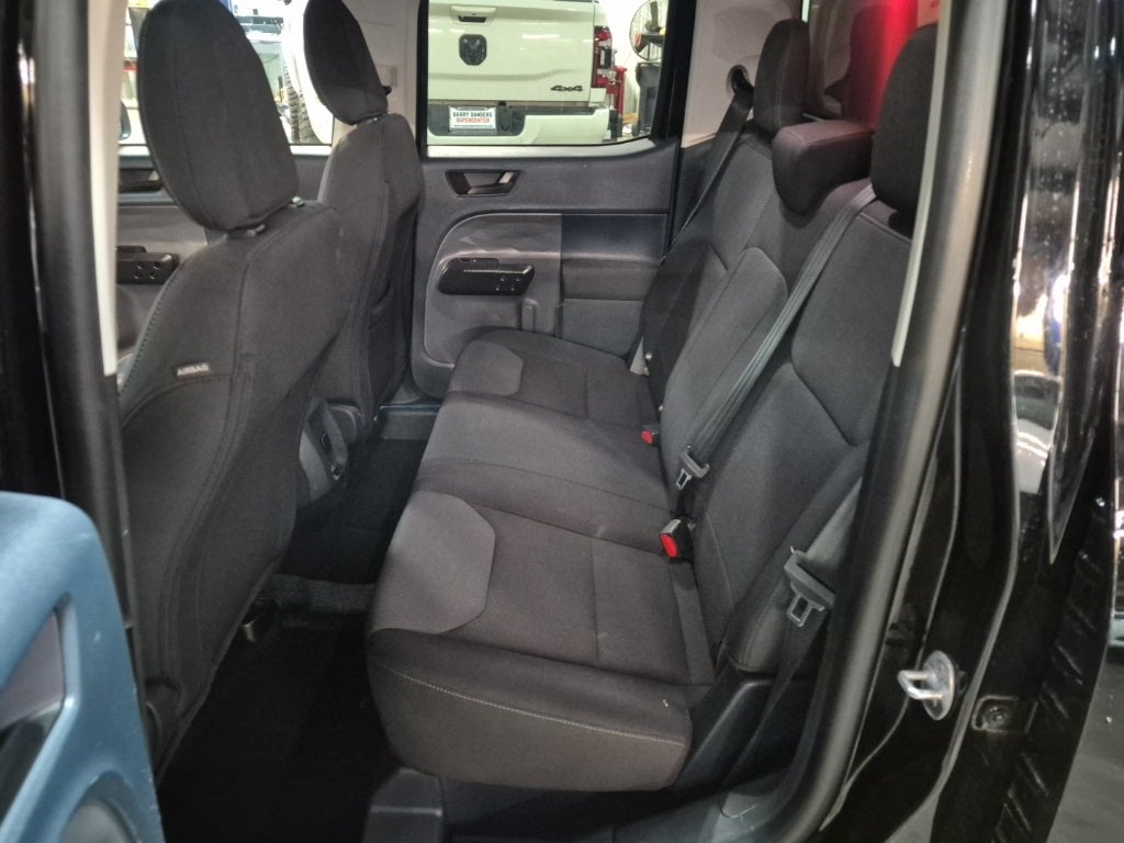 2022 Ford Maverick XL w/Utility Bed Cap