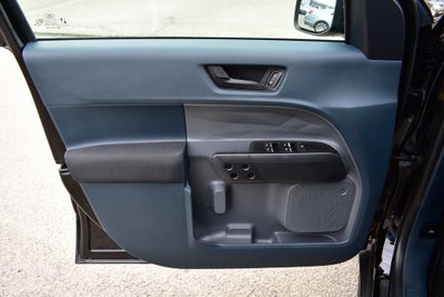 2022 Ford Maverick XL w/Utility Bed Cap