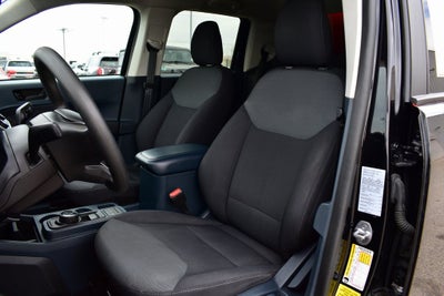 2022 Ford Maverick XL w/Utility Bed Cap