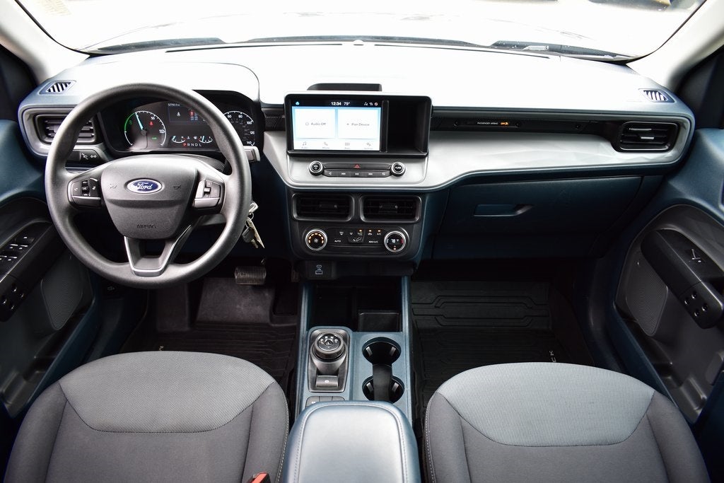 2022 Ford Maverick XL w/Utility Bed Cap