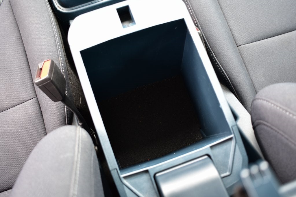 2022 Ford Maverick XL w/Utility Bed Cap