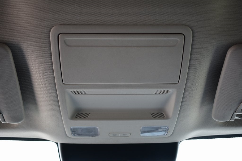 2022 Ford Maverick XL w/Utility Bed Cap