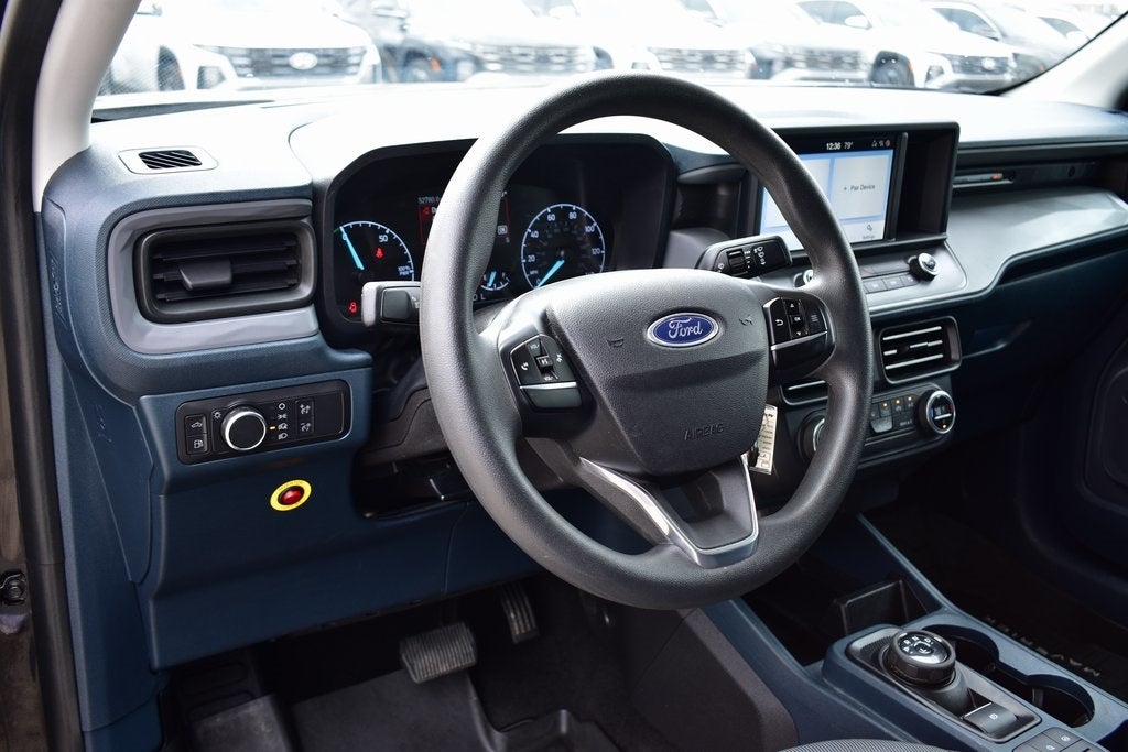 2022 Ford Maverick XL w/Utility Bed Cap