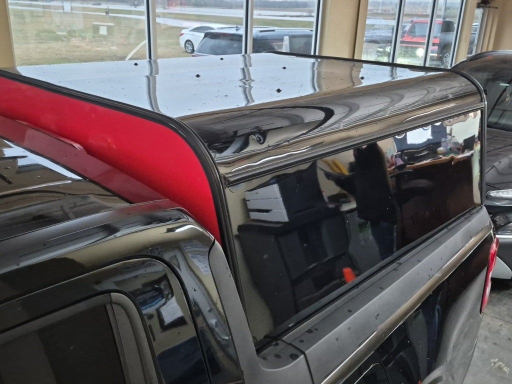 2022 Ford Maverick XL w/Utility Bed Cap