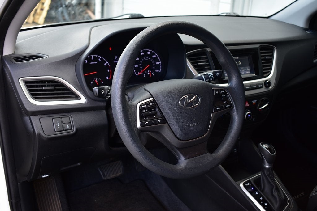 2020 Hyundai Accent SE