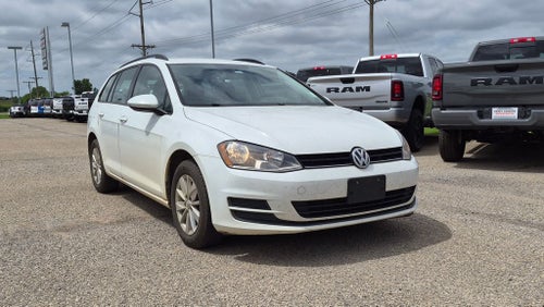 2016 Volkswagen Golf SportWagen S