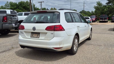 2016 Volkswagen Golf SportWagen S