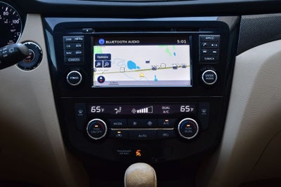 2015 Nissan Rogue SL AWD w/Premium Pkg