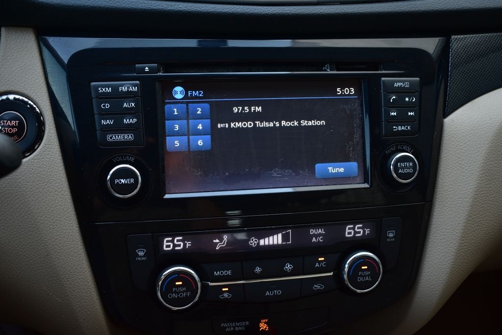 2015 Nissan Rogue SL AWD w/Premium Pkg