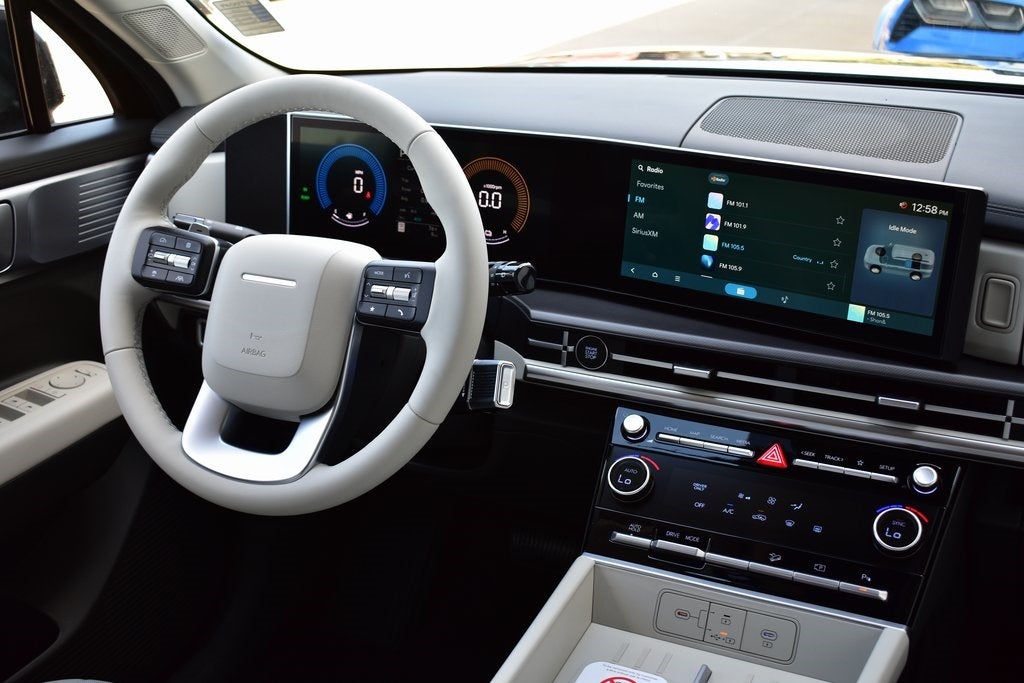 2026 Hyundai Santa Fe Hybrid SE