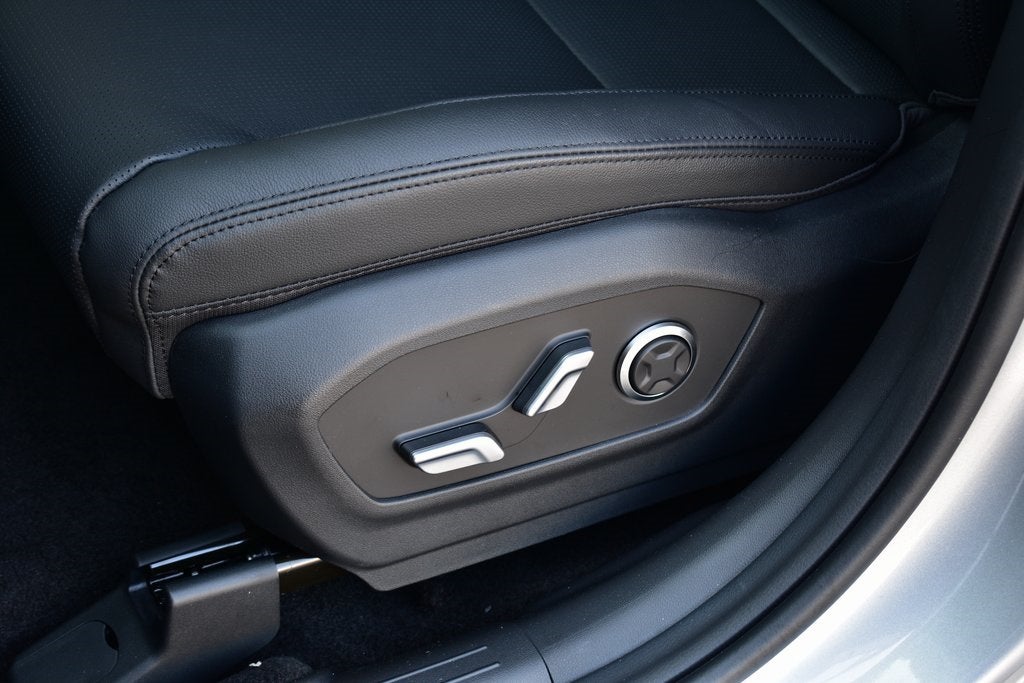 2025 Hyundai Santa Fe Hybrid Limited AWD