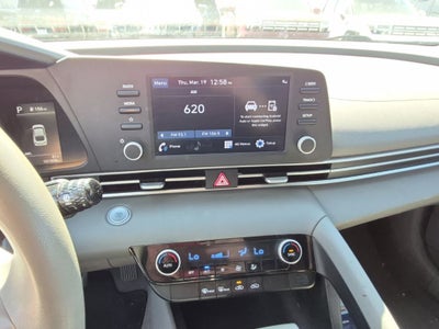 2022 Hyundai Elantra SEL