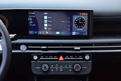 2026 Hyundai Santa Cruz SE