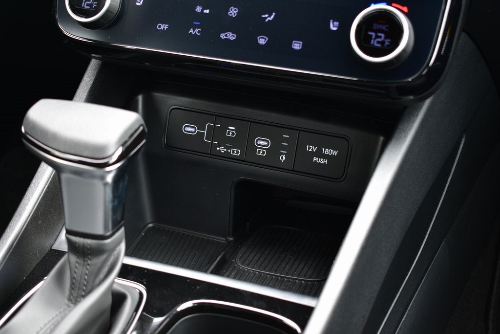 2025 Hyundai Santa Cruz SEL Activity