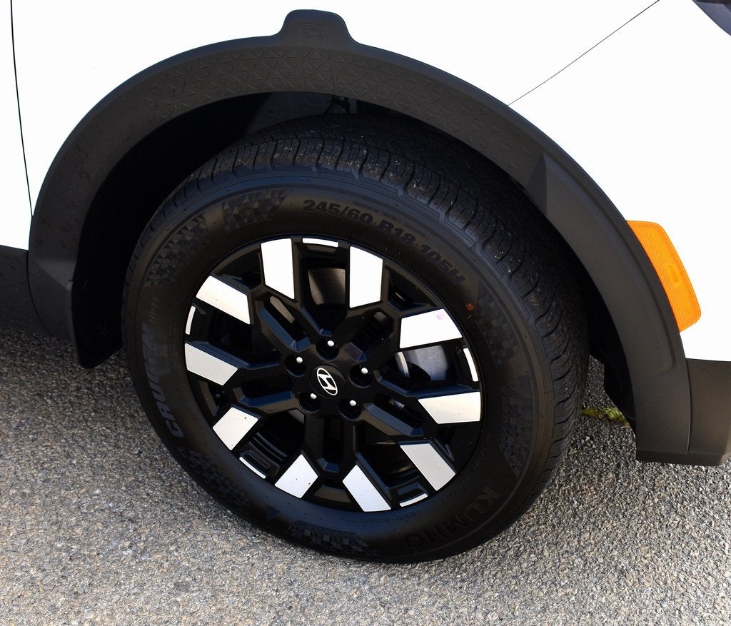 2026 Hyundai Santa Cruz SEL Activity