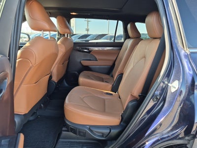 2021 Toyota Highlander Platinum AWD