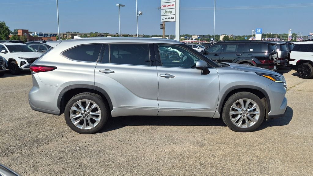 2023 Toyota Highlander Limited