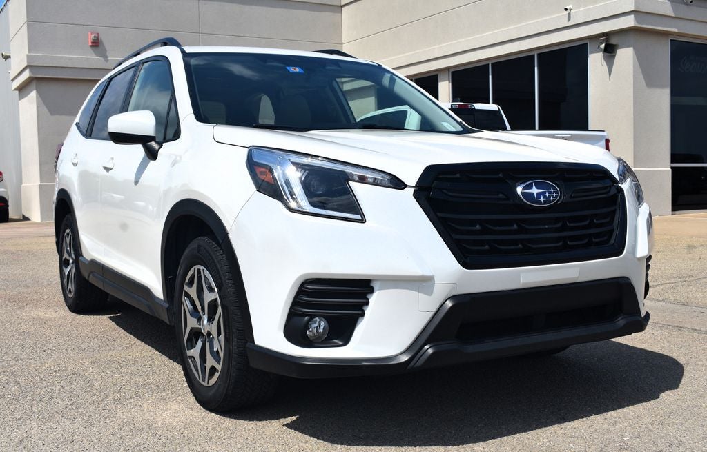 2022 Subaru Forester Premium