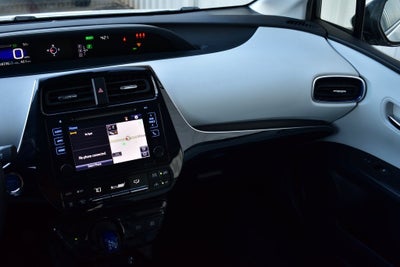 2017 Toyota Prius Four Touring