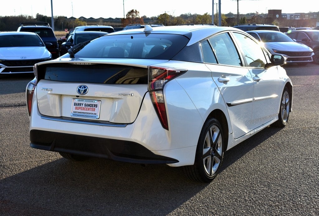 2017 Toyota Prius Four Touring