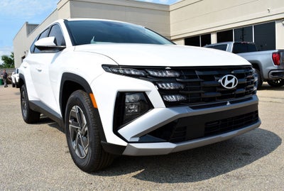 2026 Hyundai Tucson Hybrid Blue SE