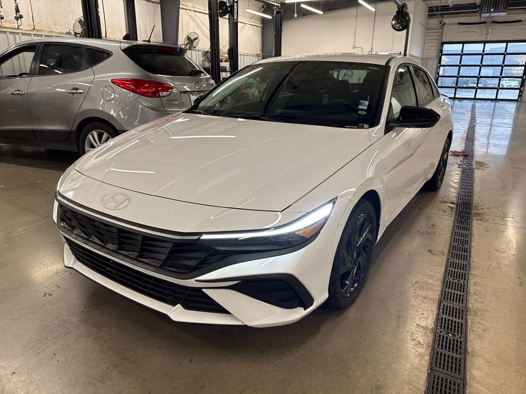 2026 Hyundai Elantra SEL Sport