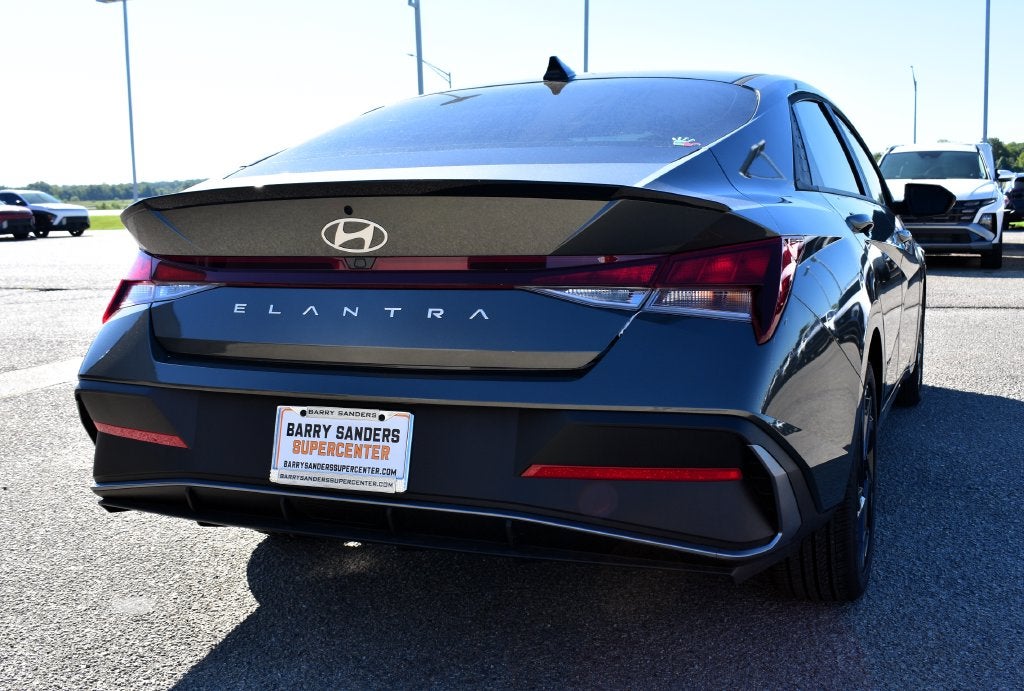 2026 Hyundai Elantra SEL Sport Plus